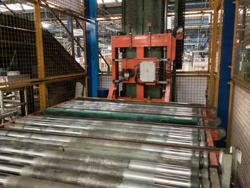 2000 CASSIOLI in-line elevator and lifter