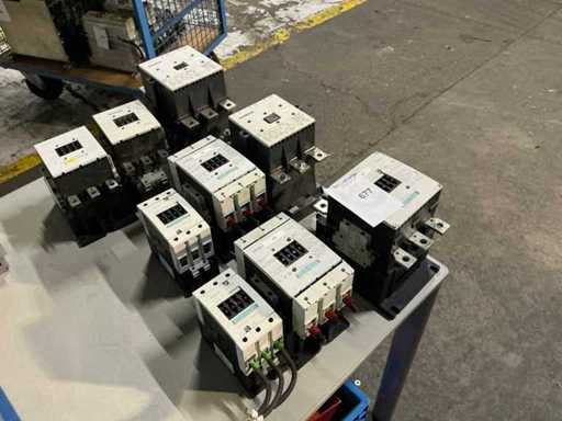 Siemens Contactor (9x)