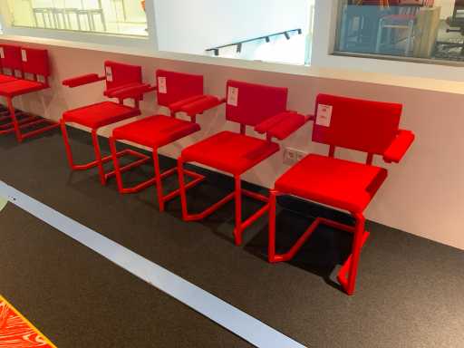 Lensvelt Tube avec accoudoirs « Atelier van Lieshout » Chaise en porte-à-faux (4x)