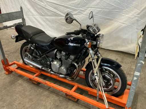 1991 Kawasaki Tour ZEPHYR 550 Moto 4 cylindres