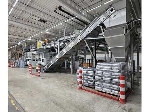 TOMRA - AUTOSORT & INNOSORT FLAKE - Zweistufige Kunststoff-Sortieranlage mit TOMRA AUTOSORT & INNOSORT FLAKE