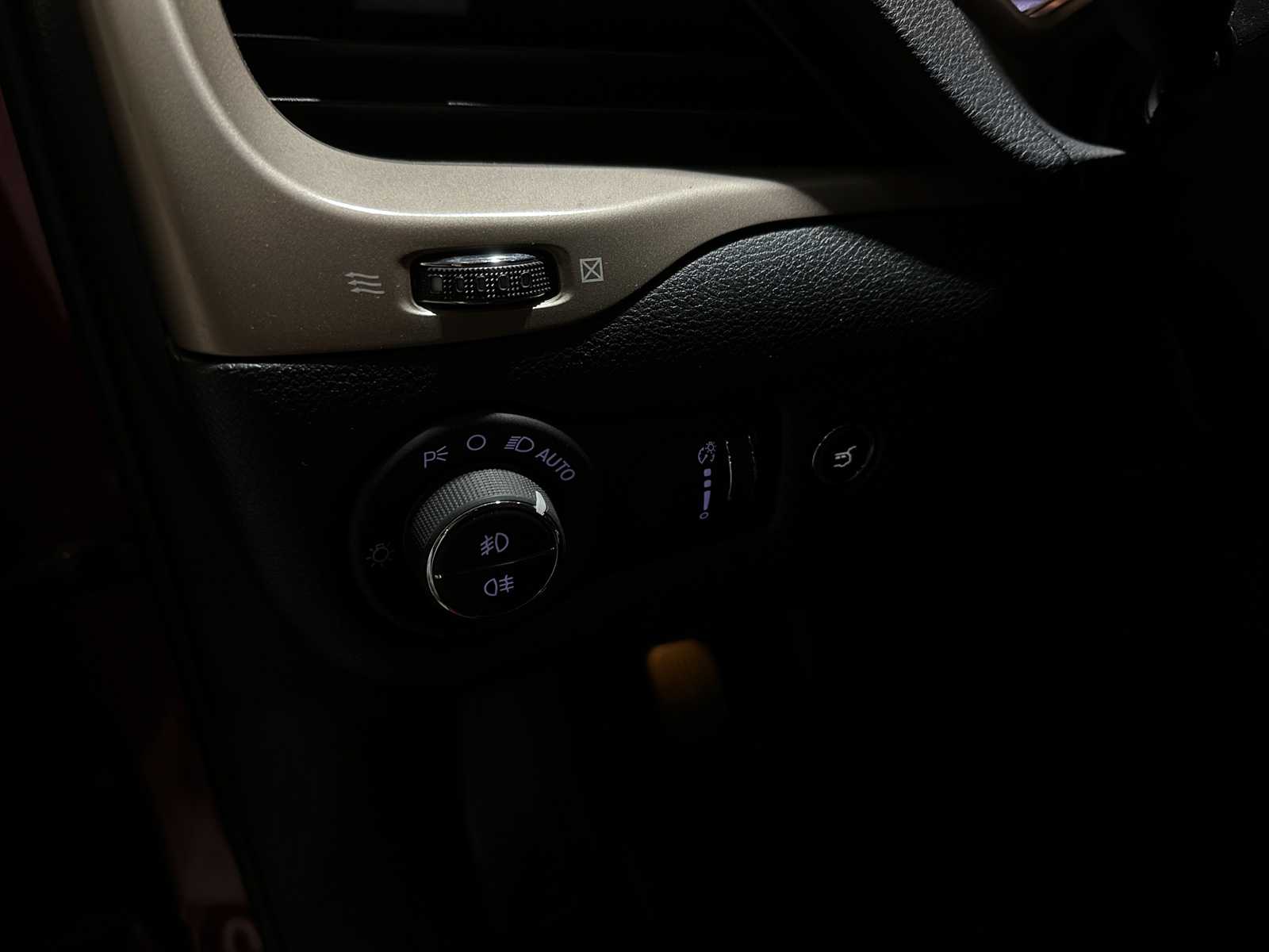 Jeep Cherokee 2.0 MultiJet Limited 4x4 140pk 2015 (Origineel-NL), VS-938-R Bedrijfswagen