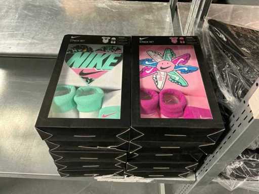 Nike baby sets (10x)