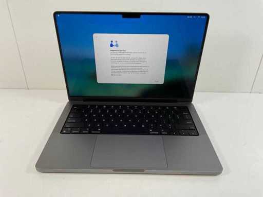 Apple MacBook Pro 14", Apple M1 Pro, 16GB RAM, 1TB NVMe Laptop