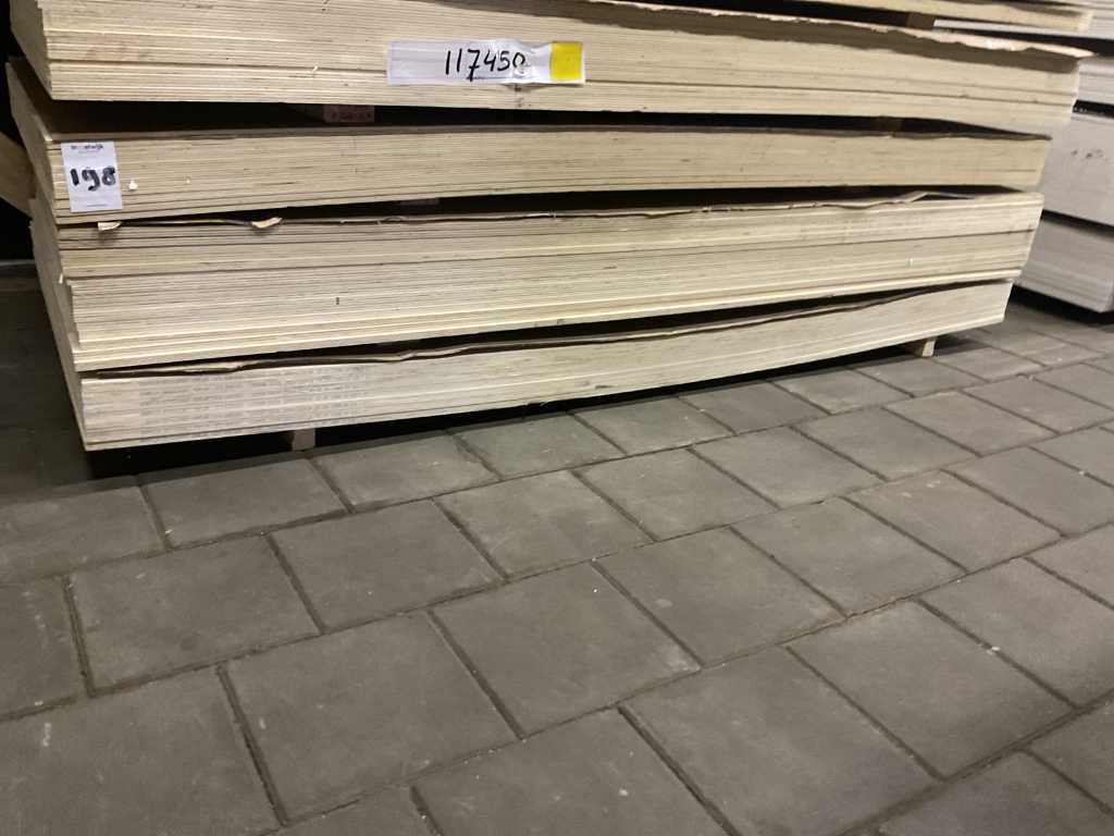 Garnica Plywood sheets (22x)