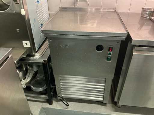 Machine de transformation de glaces Musso