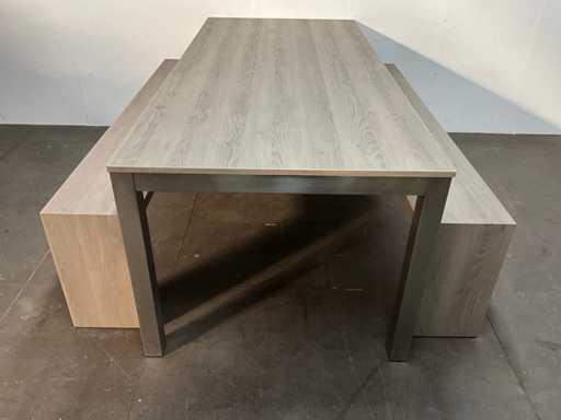 Eetkamertafel 200x91x75 cm met banken 