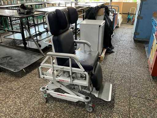 Berwick BWM1021 Electric Folding Operating Chair