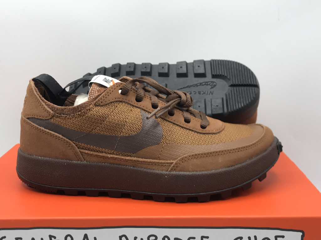 Nike Craft General Purpose Shoe Pecan/DK Field Brown Sneakers 36.5