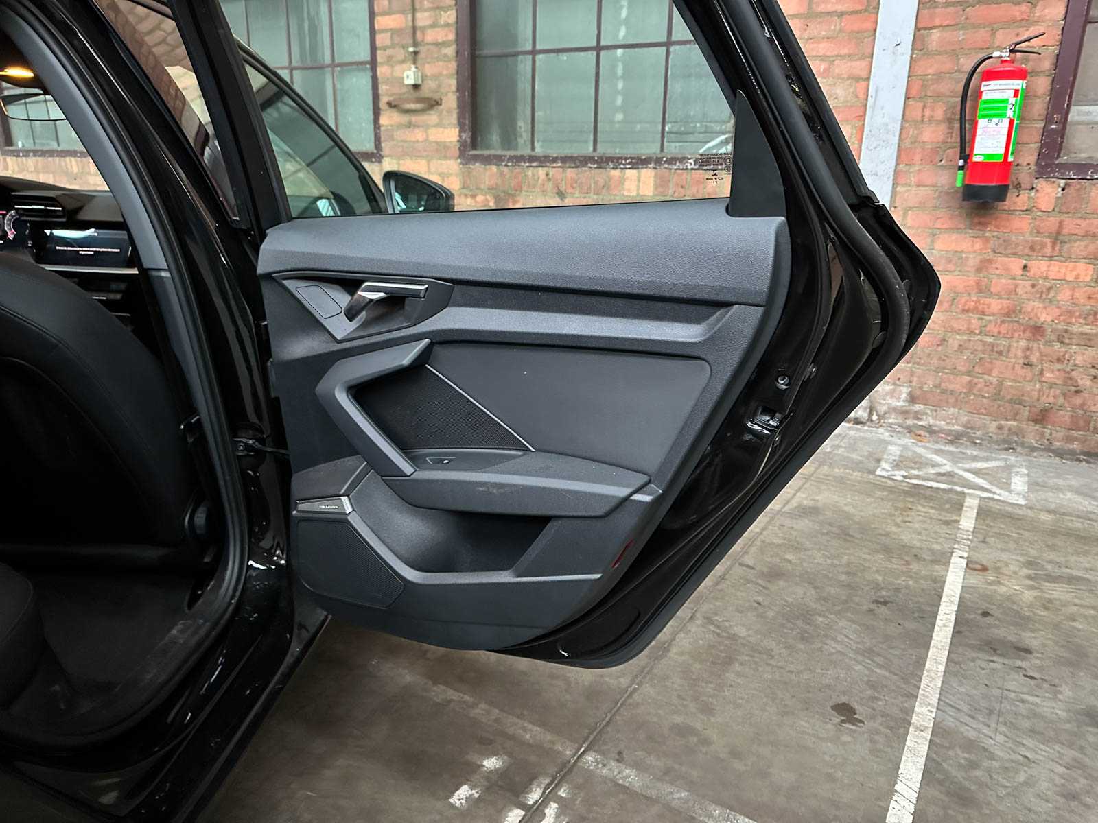 Audi A3 Limousine 30 TFSI S Edition 110 PS 2021, Z-259-RT