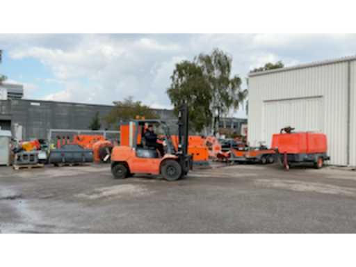 08c1c7ea-e5b4-4744-9554-d6a5e8158ea7.mp4