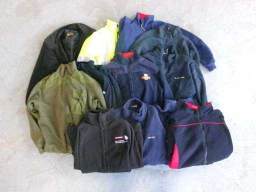 Fleece Jackets Mix, partly zipper defective (R11) (60x)