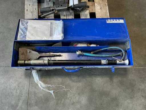 2013 VOGT Pneumatic Demolition Hammers