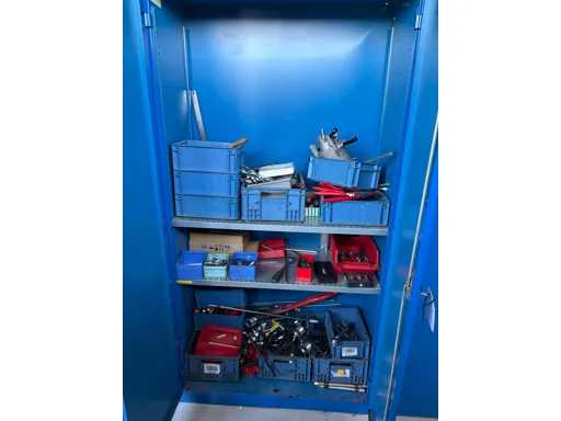 LISTA workshop cabinet with contents