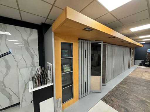 Ausstellungsraum-/Präsentationsmöbel