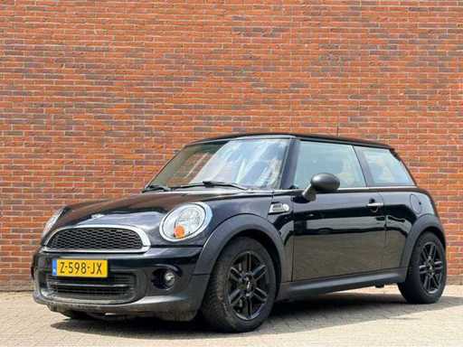 2013 Mini Mini 1.6 airco One Chili Passenger car