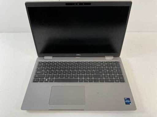 Dell Latitude 5540 15,5", Core(TM) i7 13. generacji, 16 GB RAM, 512 GB NVMe Laptop