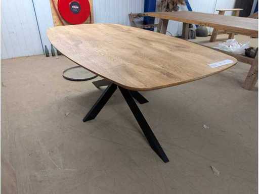 Dining table Oak Danish oval. 180 x 100 x 76cm. Metal spider leg