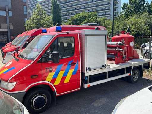 Mercedes-Benz TN 412 DE Camion de pompiers 1997