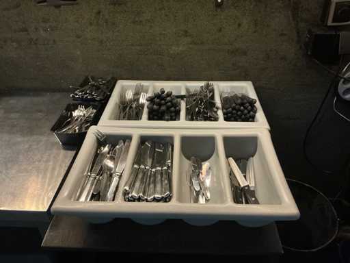 Partij horeca bestek