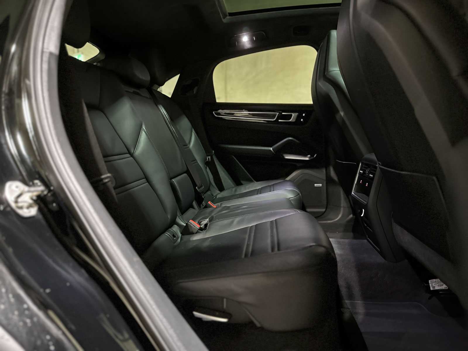 Porsche Cayenne Coupe Turbo 4.0 V8 549pk 2019, J-757-HF