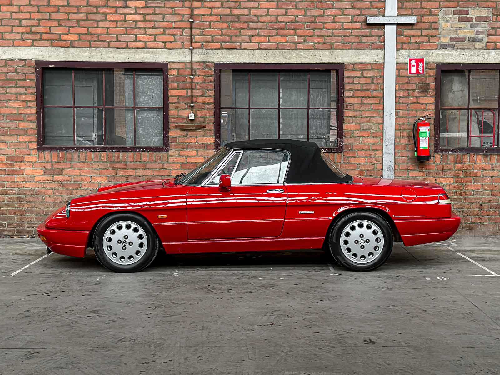 Alfa Romeo Spider 2.0 118pk 1992, NJ-273-V Youngtimer