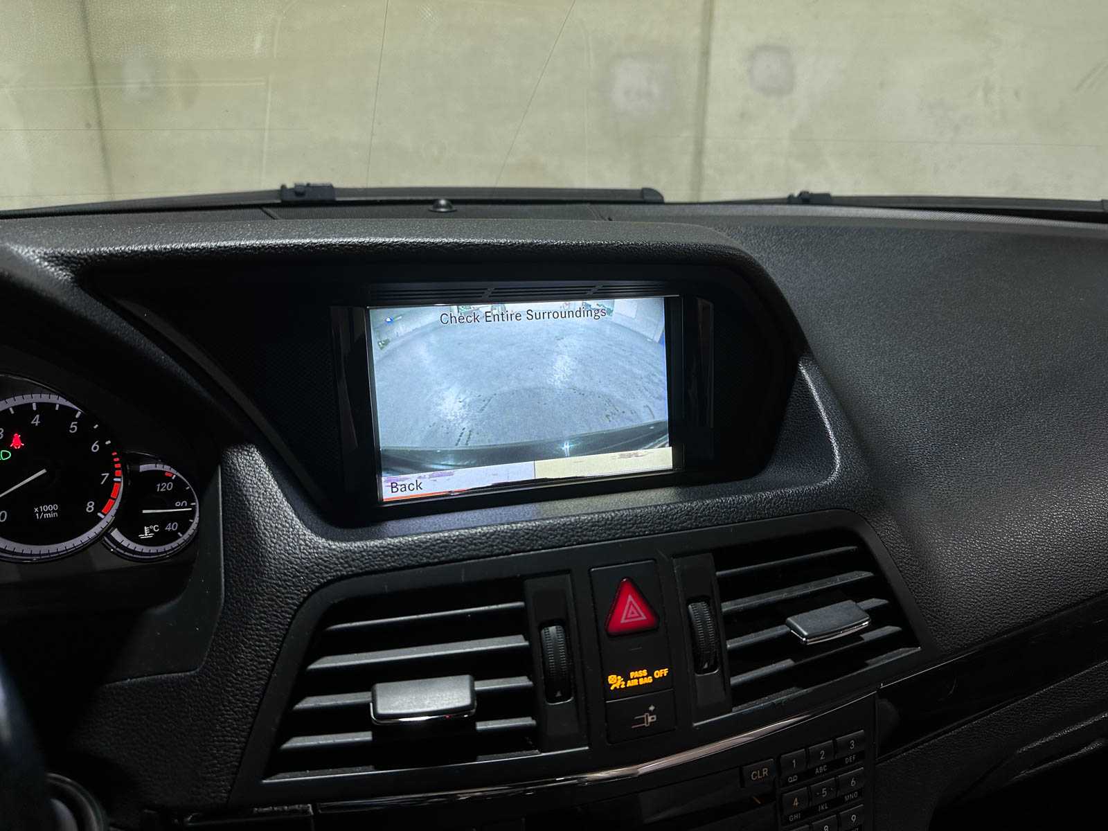 Mercedes-Benz E550 AMG Cabriolet Elegance 5.5 V8 387hp 2011 E-Class, NL-962-T