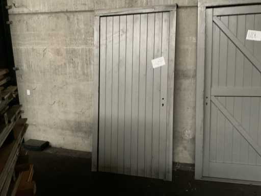 Douglasie Gartentür in Rahmen grau 215x110 cm