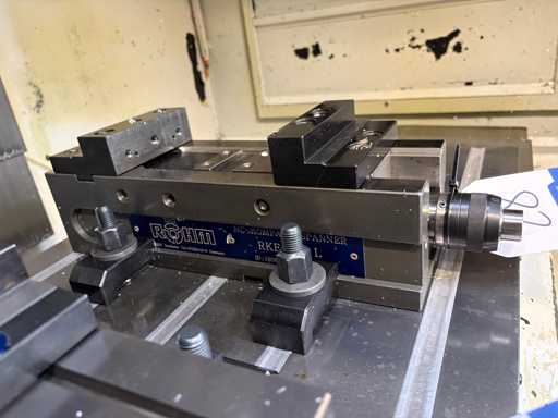 RÖHM RKE 125 L Hydraulic Machine Vise