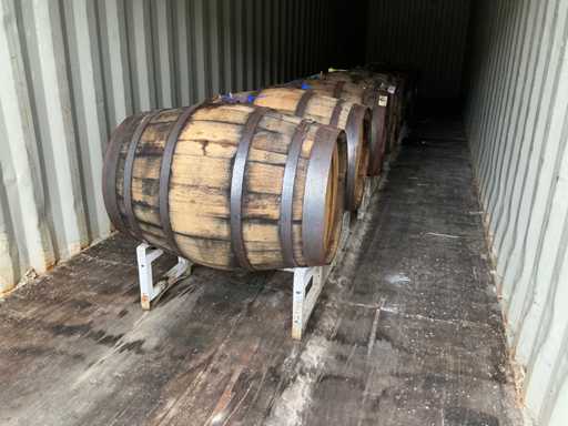 Single Grain Whisky (15 barrels, 3,019 liters, aged 7 to 10 years)