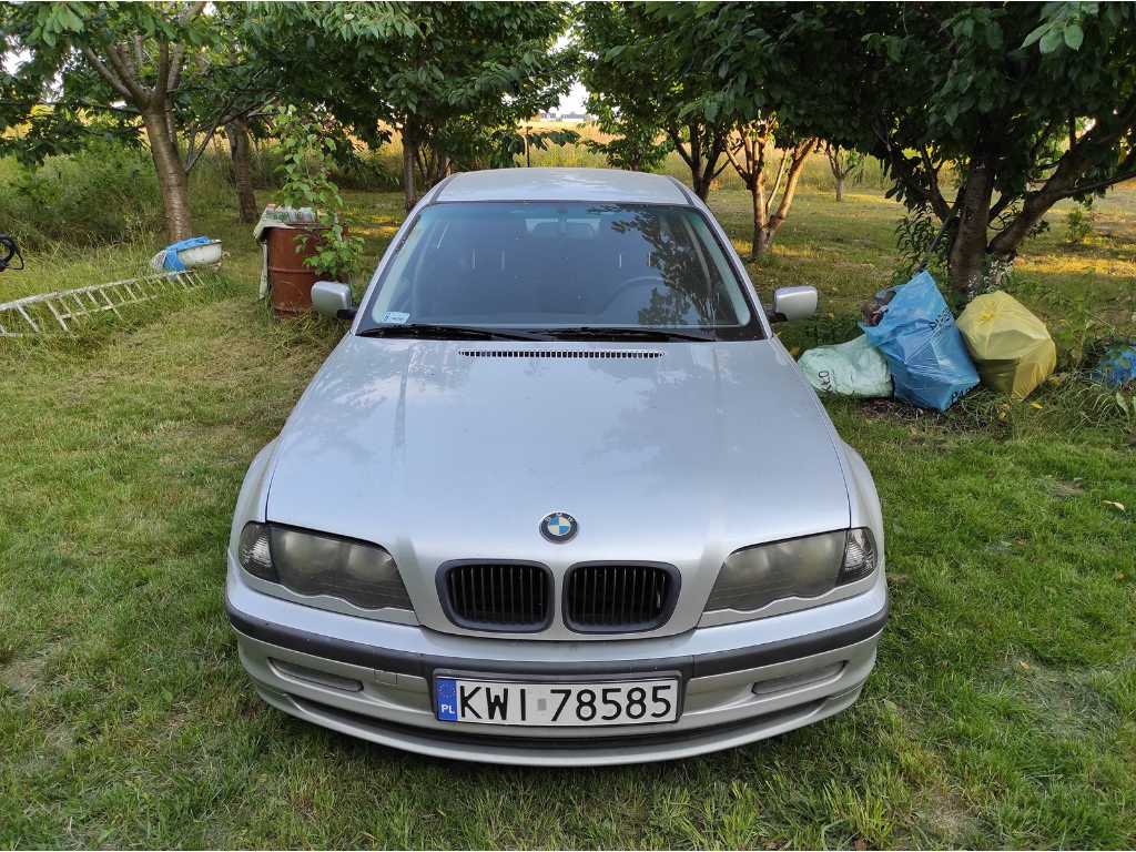 BMW - 318i 1.9 - Auto - 1998