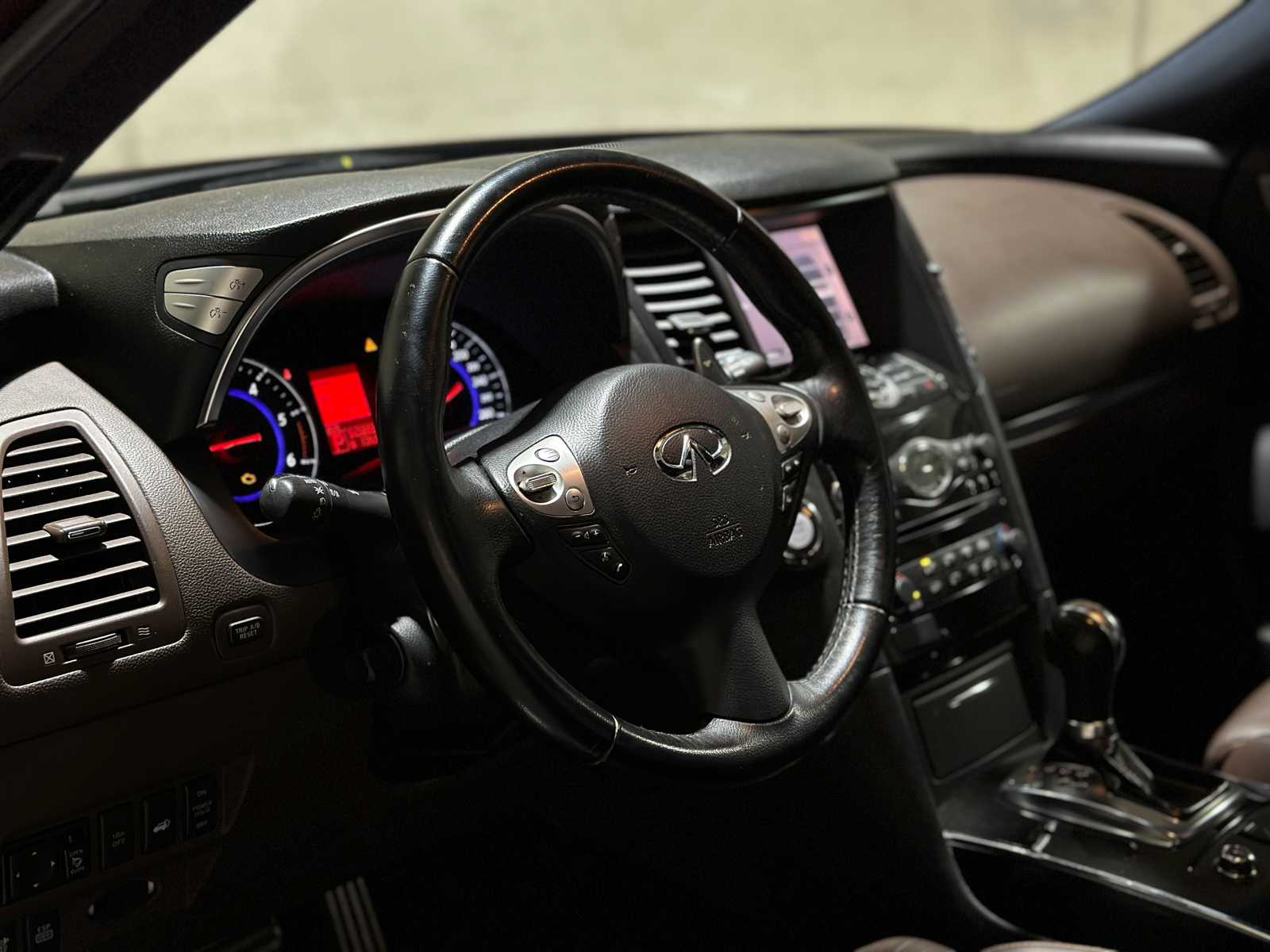 Infiniti FX 30d GT Premium 238pk 2012, 92-ZKP-3