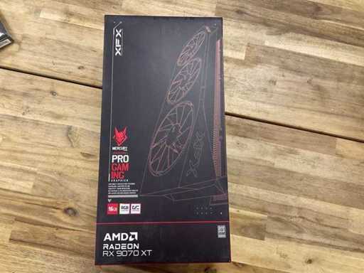 AMD Radeon RX 9070 XT