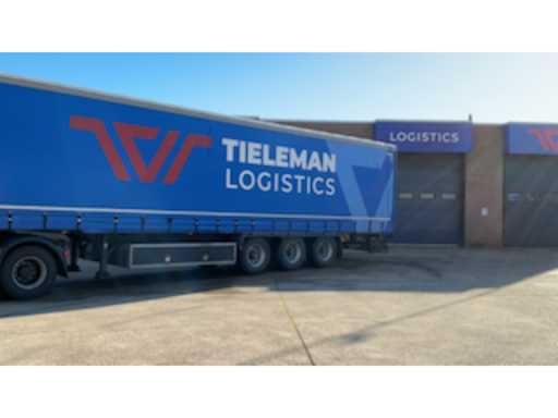 12920e85-d8e3-4d01-8cf2-9f355f21fe19.mp4