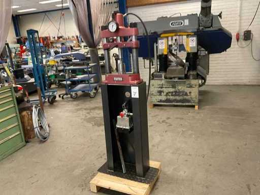 Pressa a mano Matra-Werke 4625