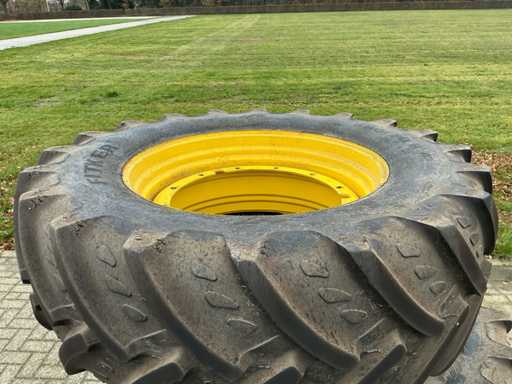 Opona, ko?a i felgi Kleber Fitker