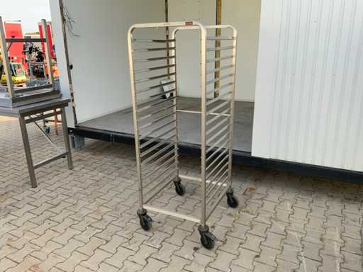 Shelf trolley