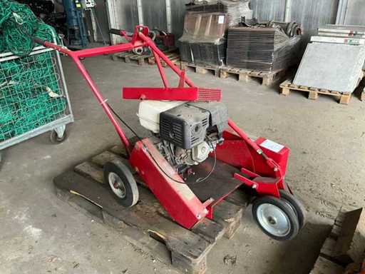 Awa Roof cutting machine