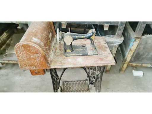 Singer antieke naaimachine