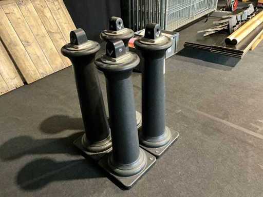 Rubbermaid Groundkeeper Tuscan Standing Ashtray (4x)