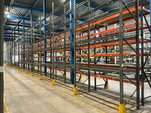 Pallet racking