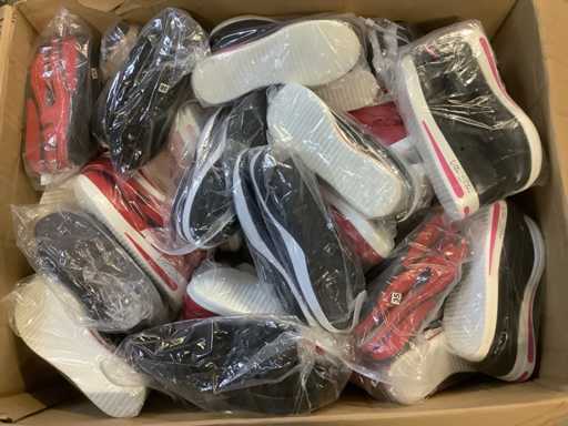 Verschiedene Schuhe (53x)