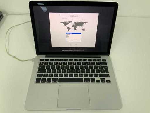 Apple A1502 13-calowy MacBook Pro ME864LL/A Laptop