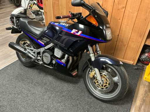 Yamaha Tour FJ 1200 Motorrad