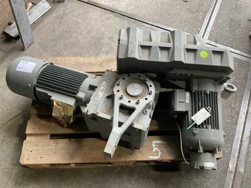 Bauer Electric motor with gearbox (2x)