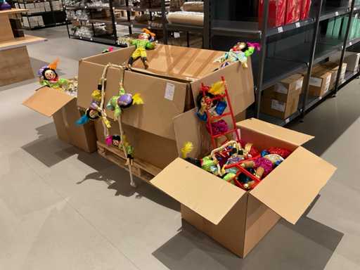 Petrecere de decor Petes