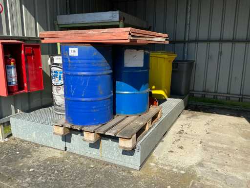 2005 E&S DESIGN Bac de récupération d’huile (2x)