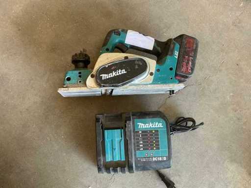 2017 Makita DKP180 Planer