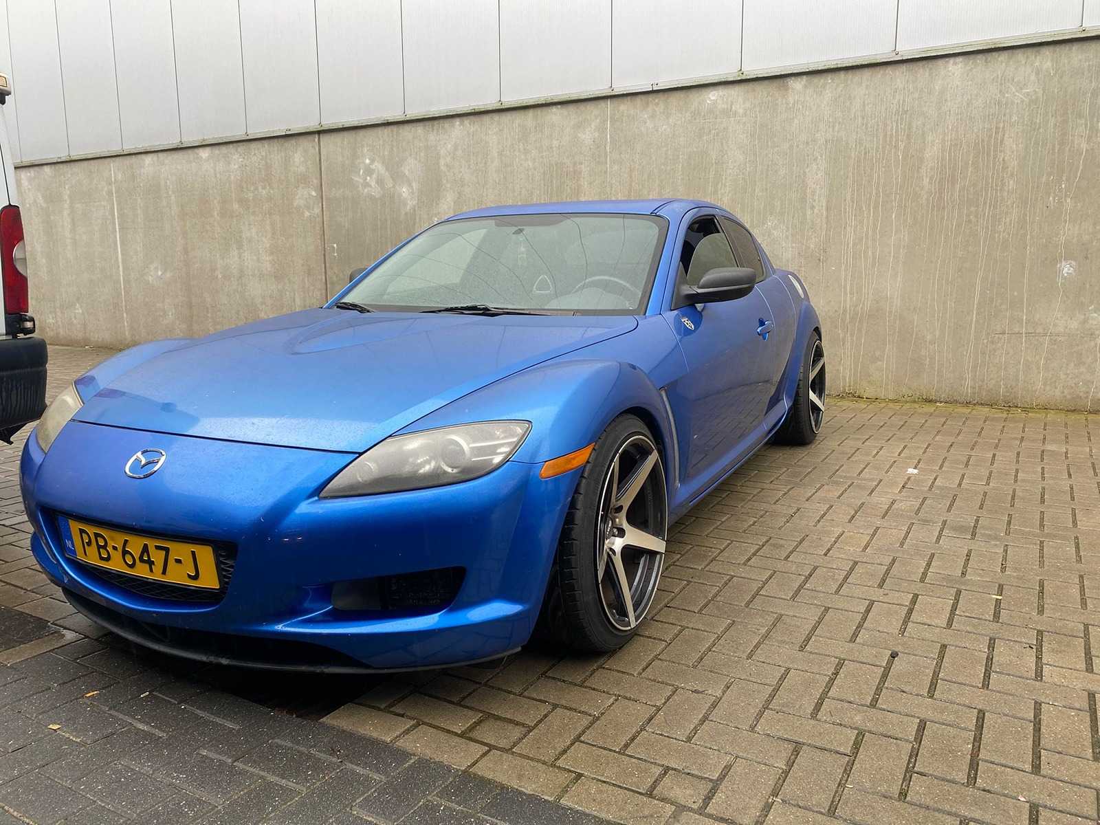 Mazda – 2005 – RX-8 – 1.3 Renesis – PB-647-J