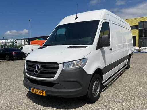 Passenger cars and commercial vehicles, tools and building materials